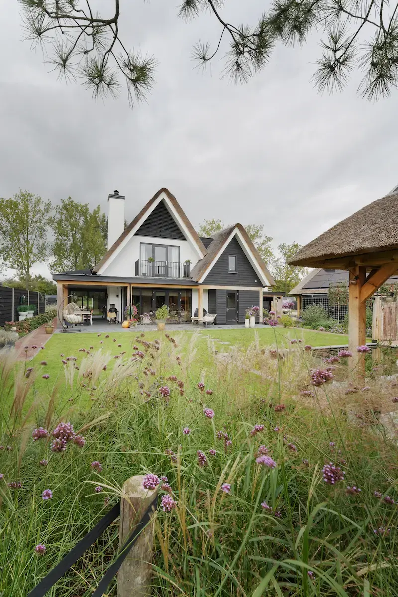 Landelijk modern huis woning in Rotterdam